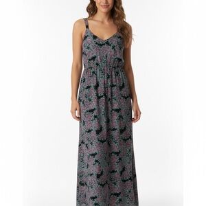 I 🩷 Ronson smocked maxi dress Size Medium